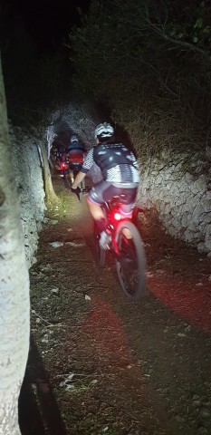 night stage, photos by Joan Bagur